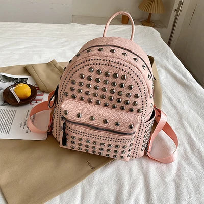 Schwarzer Leder Rucksack Damen mit Nieten – Für Schule & Alltag