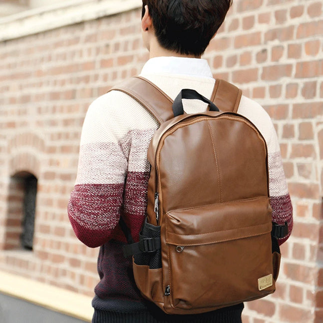 Vintage Lederrucksack für Herren – Laptopfach & Reisebegleiter