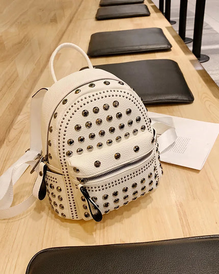 Kleiner schwarzer Lederrucksack Damen – Alltag & Reisen