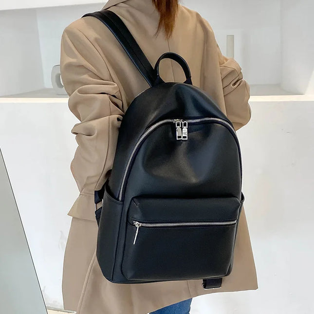 Damen Leder Rucksack Schwarz 2024 – Groß & Vielseitig für Uni & Reise