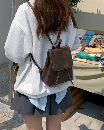 Kleiner Lederrucksack für Damen – Dein Begleiter für Alltag & Reise
