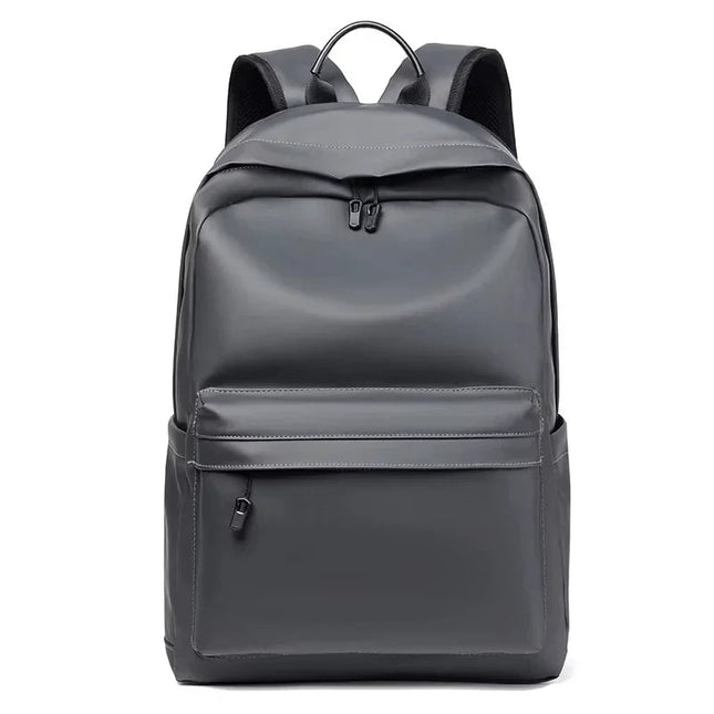 Schwarzer Leder Rucksack für Herren & Teenager | Laptop-Fach