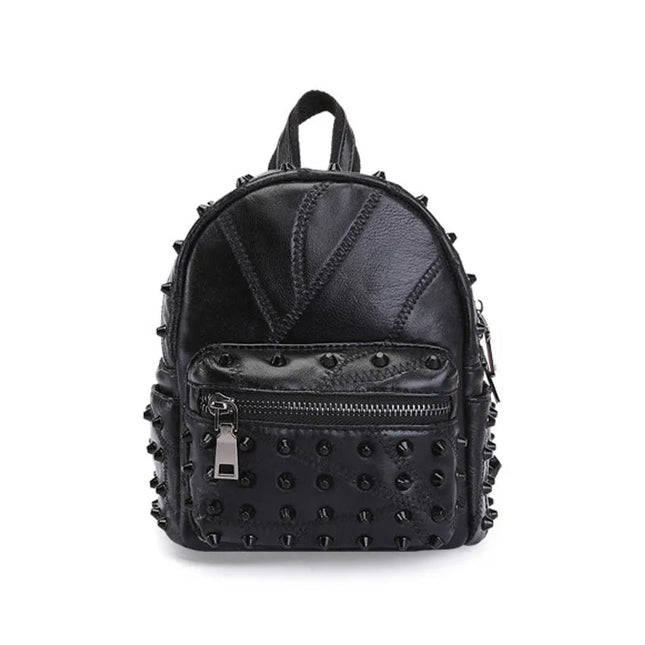 Kleiner Leder Rucksack Schwarz für Damen – Nieten & Alltag