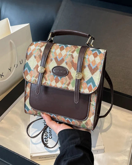 Vintage Rucksack aus Kunstleder mit Steppmuster